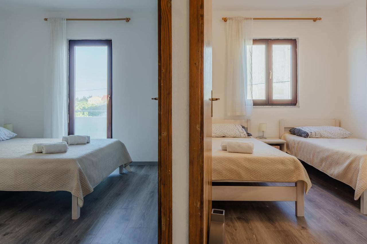 Apartmani Jaman Врси Стая снимка