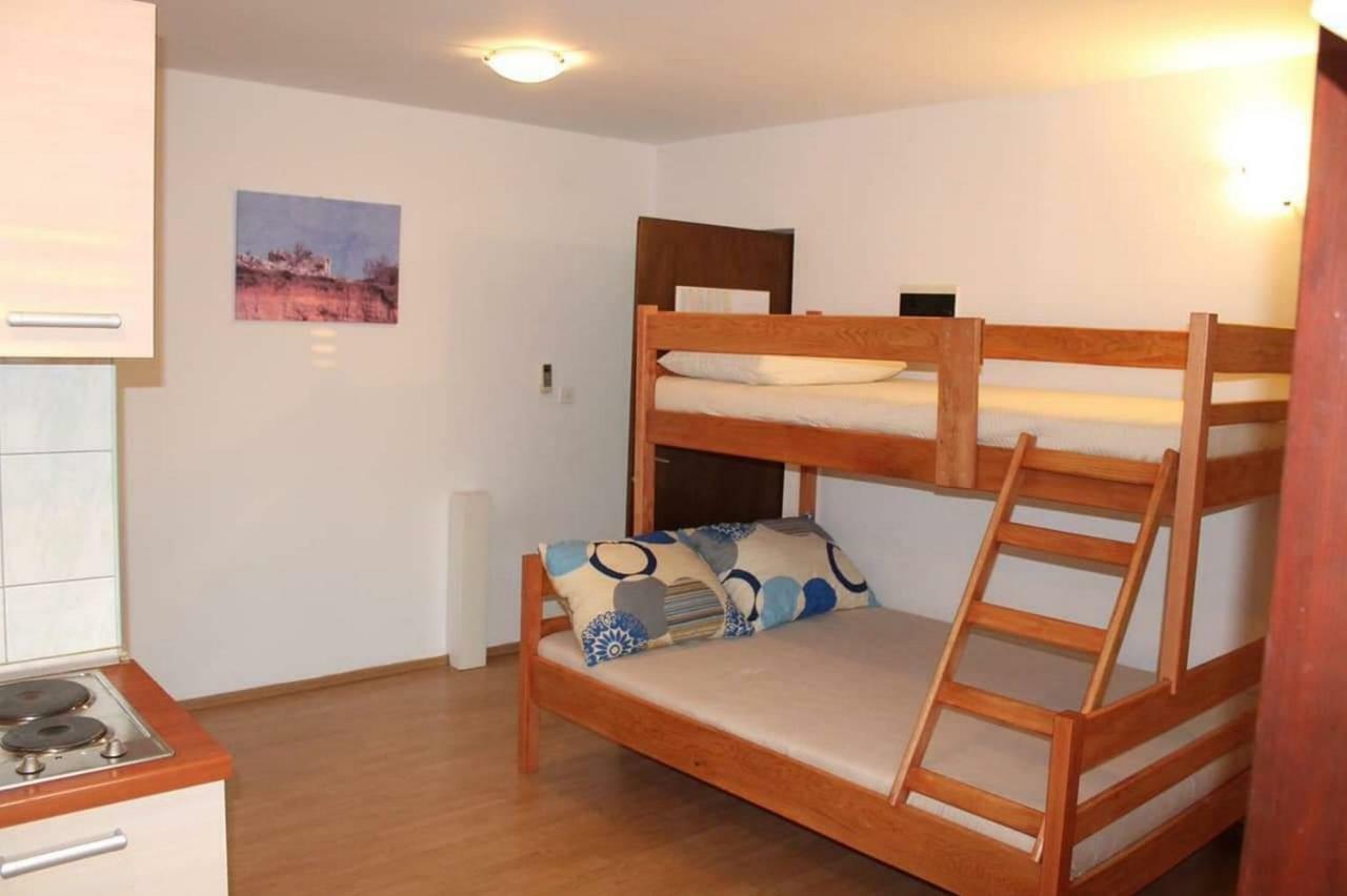 Apartmani Jaman Врси Екстериор снимка