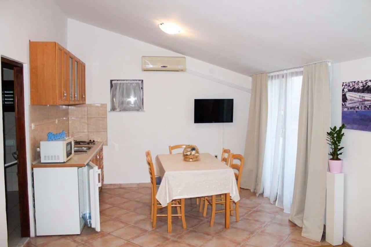 Apartmani Jaman Врси Екстериор снимка