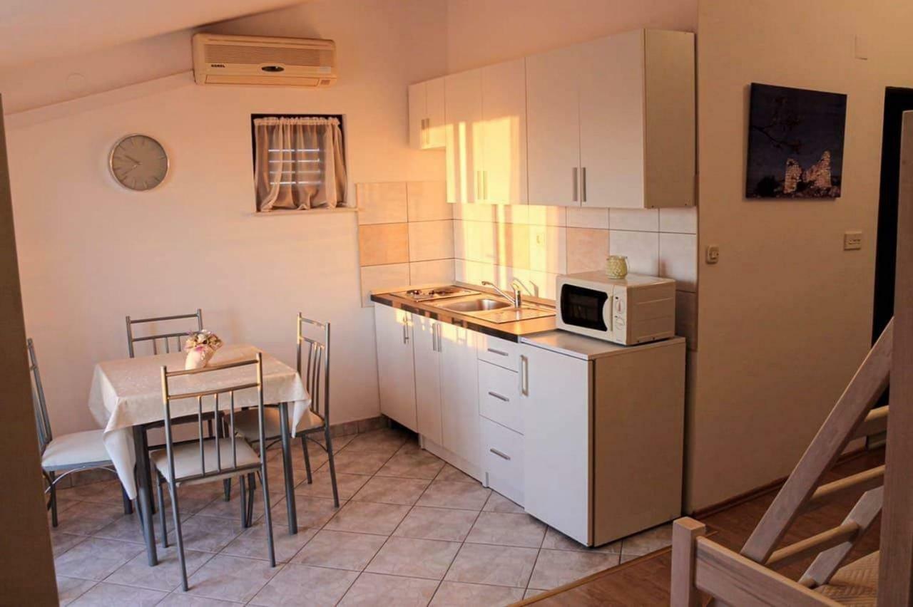 Apartmani Jaman Врси Екстериор снимка